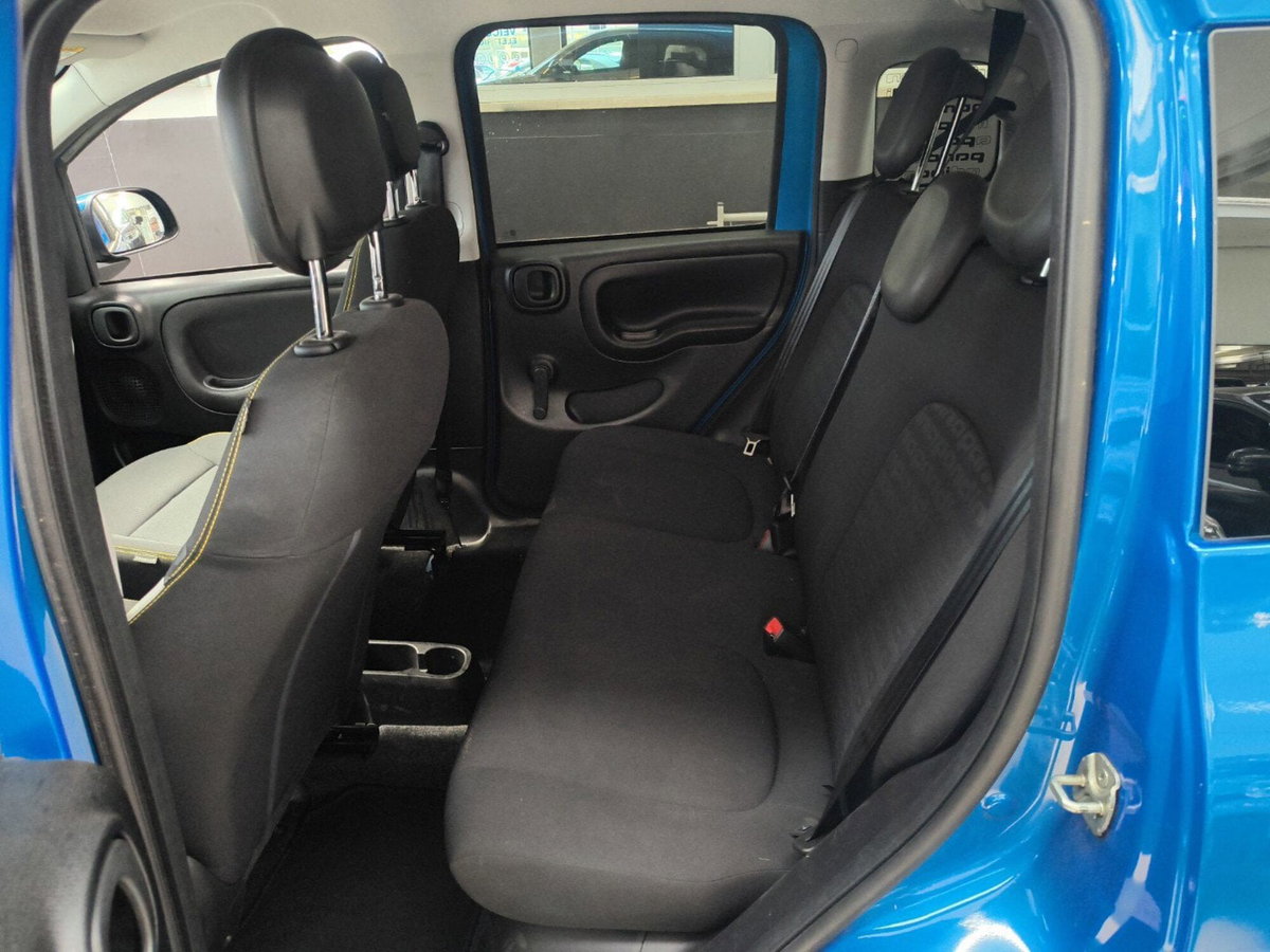 Fiat Panda Cross Cross 1.0 FireFly S&S Hybrid (11)