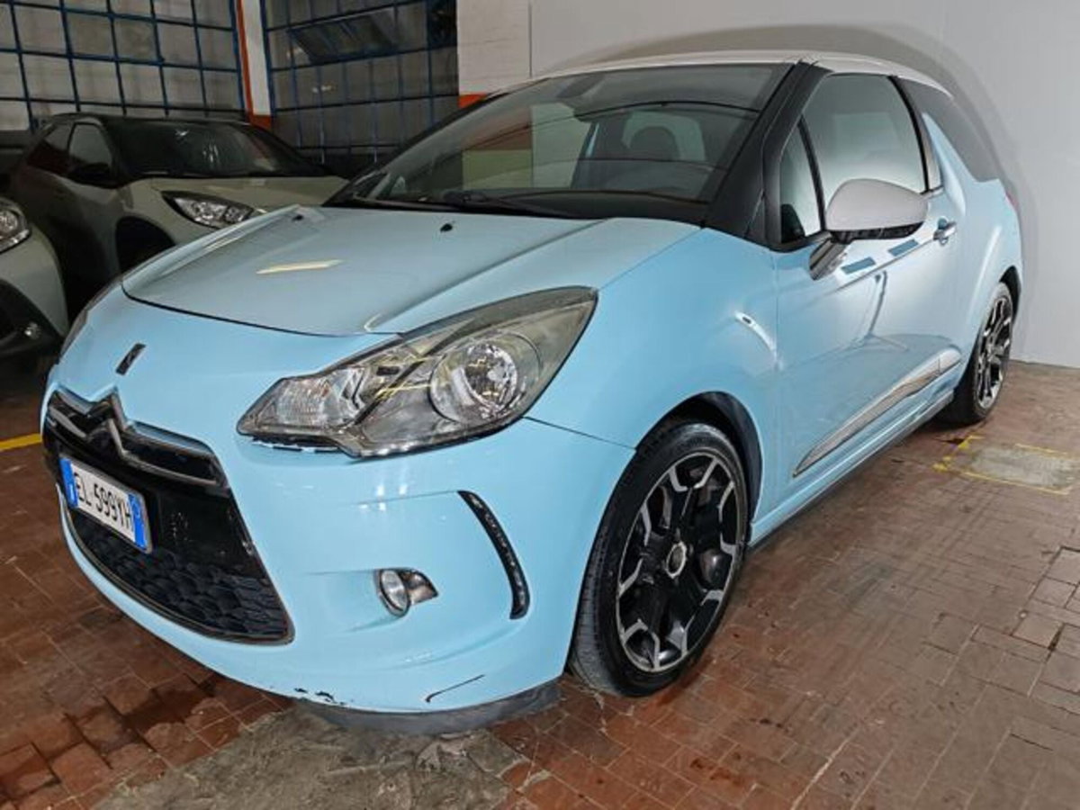 Ds DS 3 Coupé DS 3 1.4 VTi 95 Chic (3)