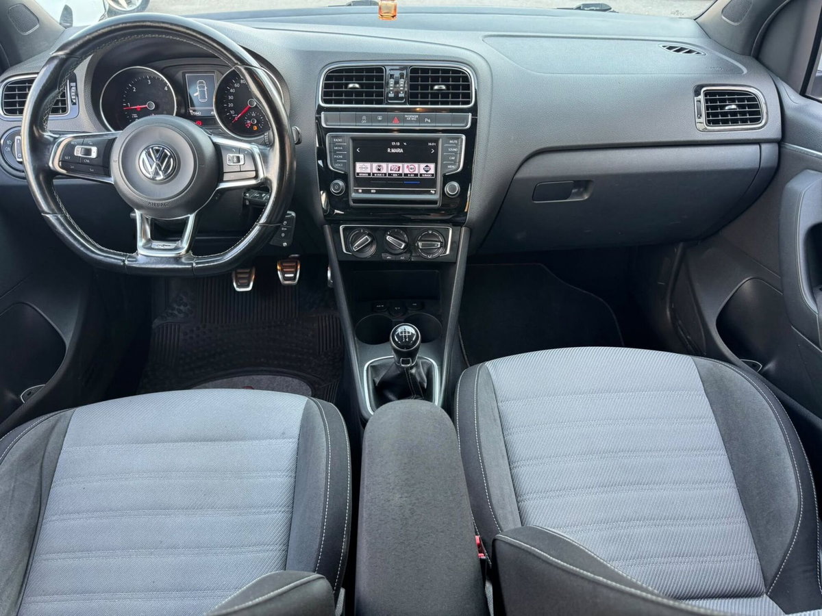 Volkswagen Polo 1.4 TDI 90 CV 5p. Highline BlueMotion Technology (12)