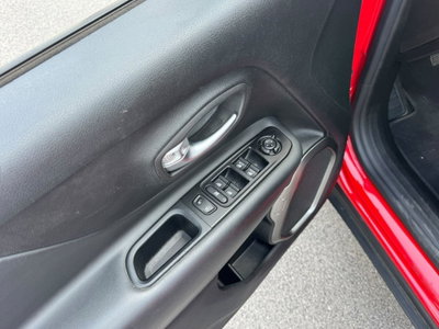 Jeep Renegade 1.6 Mjt 120 CV Limited (4)