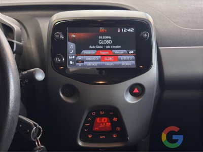 Toyota Aygo 1.0 VVT-i 72 CV 5 porte x-fun (11)