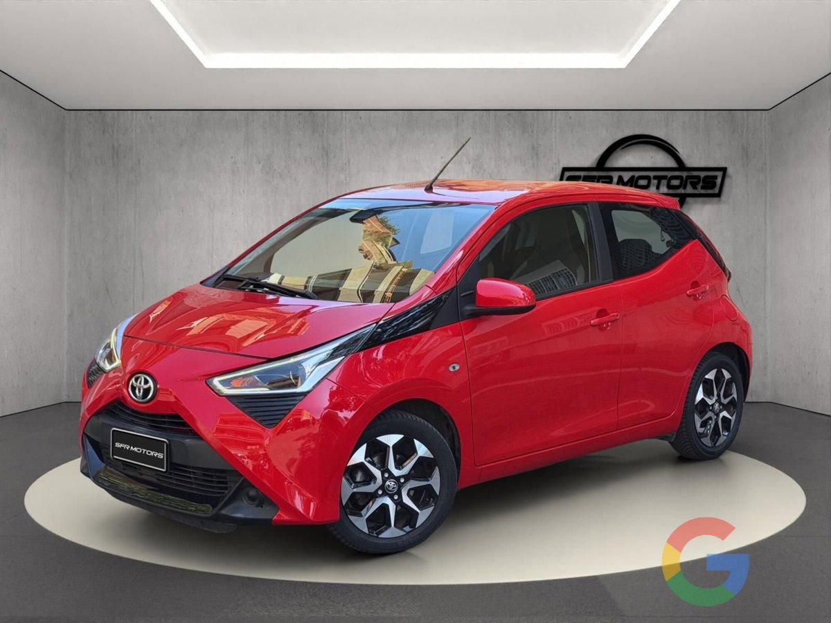 Toyota Aygo 1.0 VVT-i 72 CV 5 porte x-fun (3)