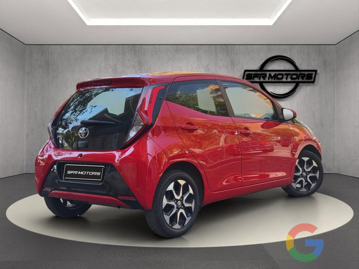 Toyota Aygo 1.0 VVT-i 72 CV 5 porte x-fun (4)