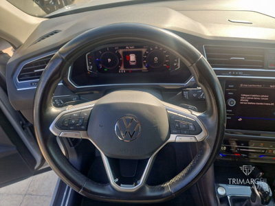 Volkswagen Tiguan Allspace 2.0 TDI SCR DSG 4MOTION Elegance (15)