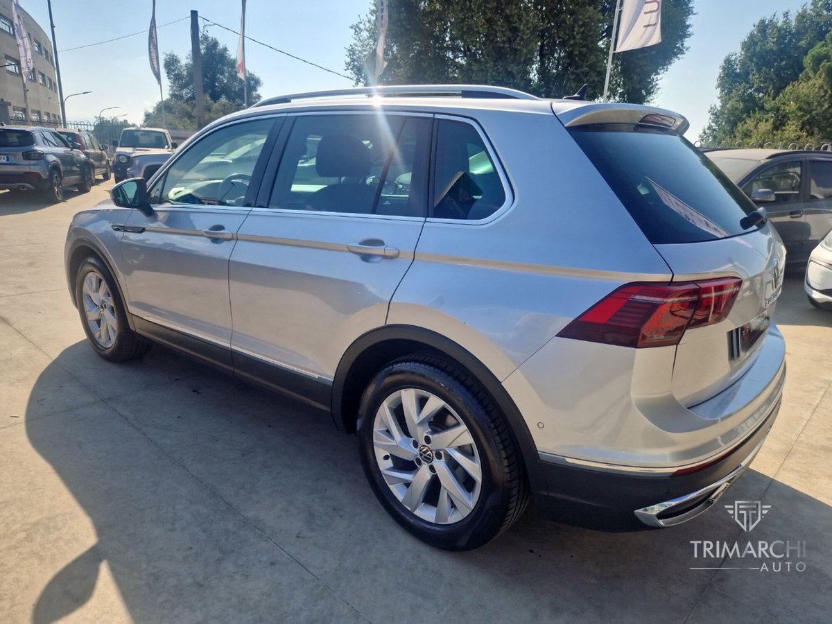 Volkswagen Tiguan Allspace 2.0 TDI SCR DSG 4MOTION Elegance (4)