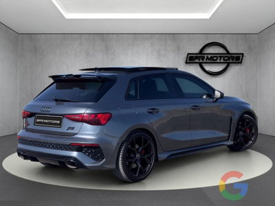 Audi RS 3 Sportback 3 2.5 TFSI quattro S tronic (4)