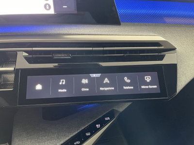 Peugeot 3008 1.2 hybrid GT Exclusive 145cv e-dcs6 (14)