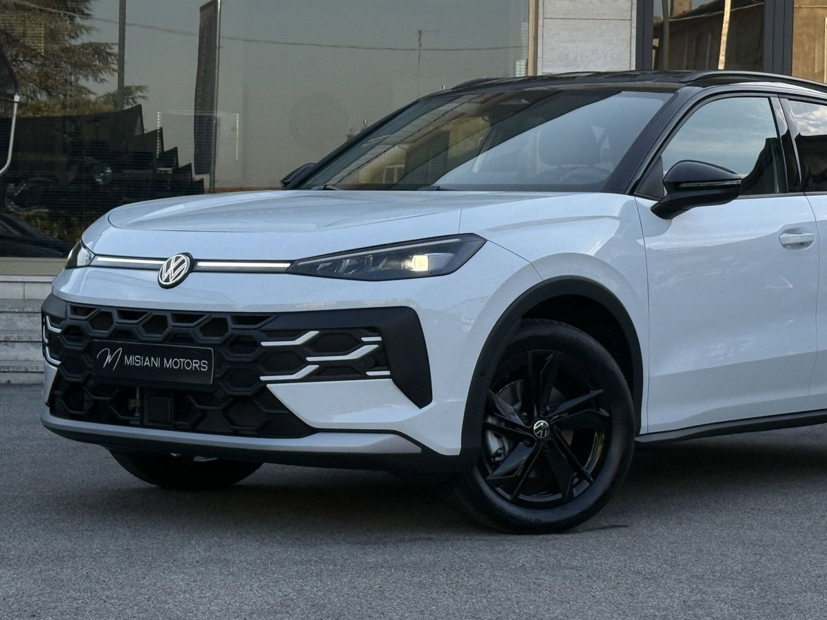 Volkswagen T-Roc 1.5 etsi Life 150cv dsg (3)