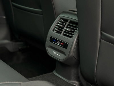 Cupra Formentor 1.5 hybrid 150cv dsg (13)