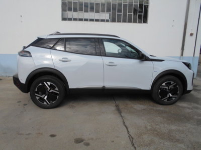 Peugeot 2008 PureTech 100 S&S Allure (16)
