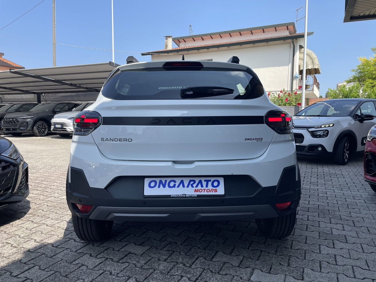 Dacia Sandero Stepway 1.2 Eco-G Extreme 120cv auto (5)