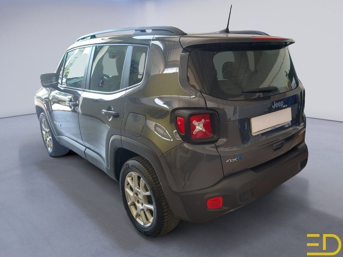 Jeep Renegade 1.3 T4 190CV PHEV 4xe AT6 Limited (4)