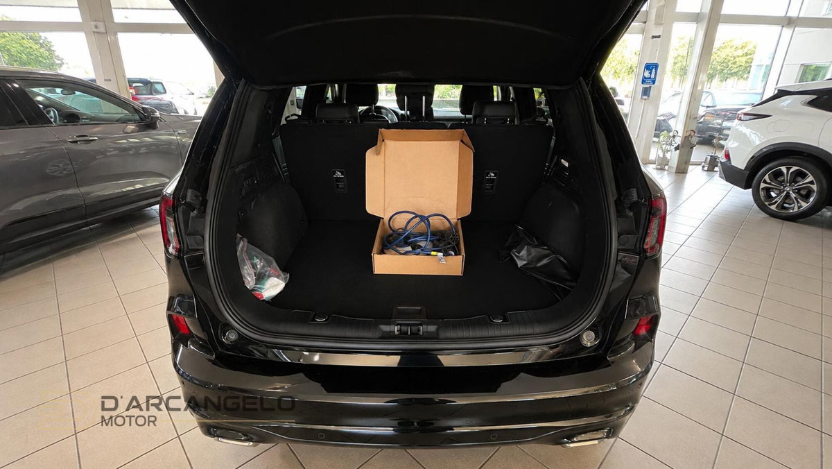Ford Kuga 2.5 Plug In Hybrid 225 CV CVT 2WD ST-Line (4)