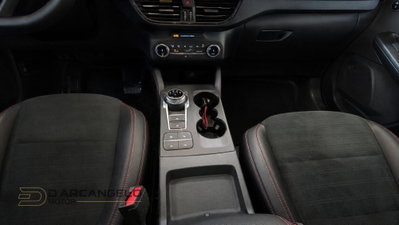 Ford Kuga 2.5 Plug In Hybrid 225 CV CVT 2WD ST-Line (6)