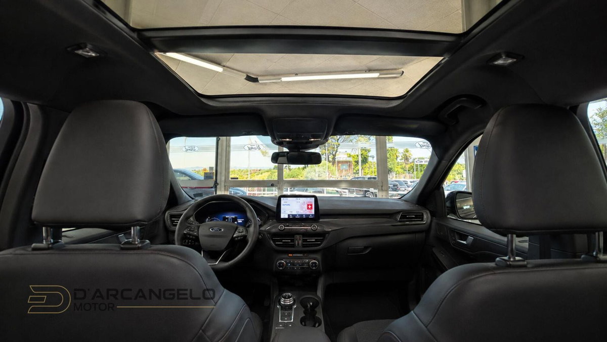 Ford Kuga 2.5 Plug In Hybrid 225 CV CVT 2WD ST-Line (7)