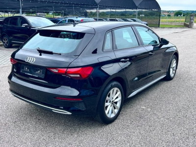 Audi A3 Sportback 35 TFSI Business Advanced (3)