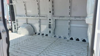 Citroen Jumper Furgone 35 BlueHDi 140 S&S PLM-TA Furgone Heavy (20)