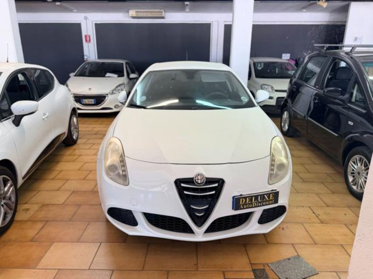 Alfa Romeo Giulietta 1.6 JTDm Giulietta 120cv (2)