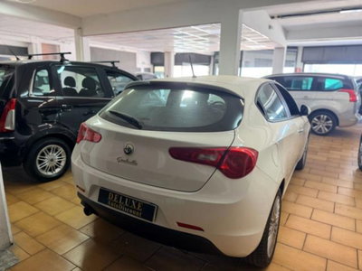 Alfa Romeo Giulietta 1.6 JTDm Giulietta 120cv (4)