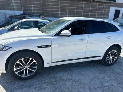 Jaguar F-Pace 2.0 D 240 CV AWD aut. Prestige (2)