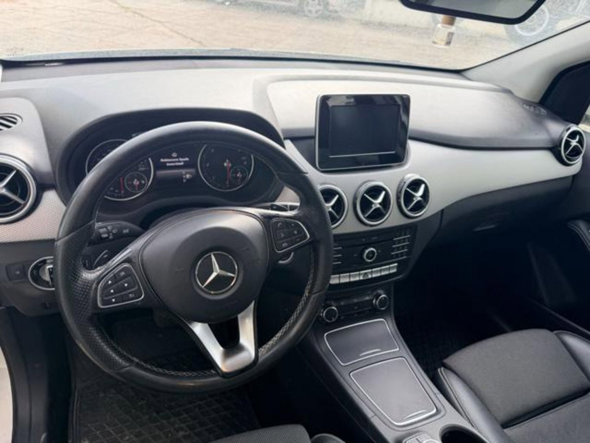 Mercedes-Benz Classe B 160 CDI Automatic Executive (5)