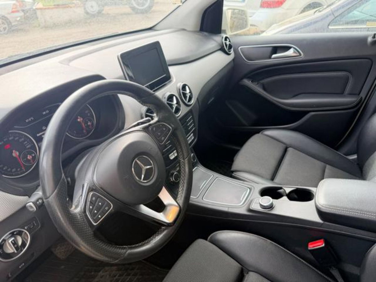 Mercedes-Benz Classe B 160 CDI Automatic Executive (6)