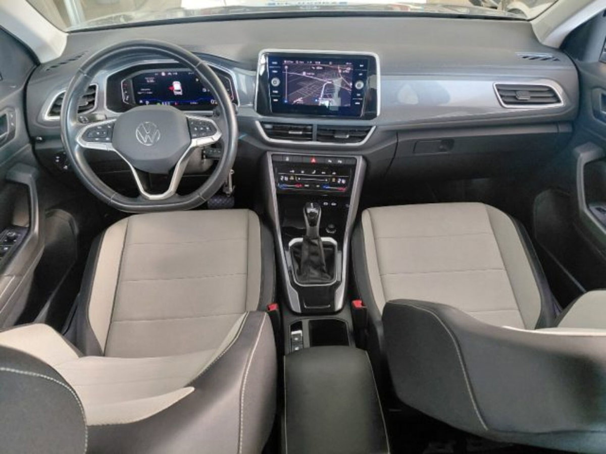 Volkswagen T-Roc Cabrio 1.5 TSI ACT DSG Style (12)
