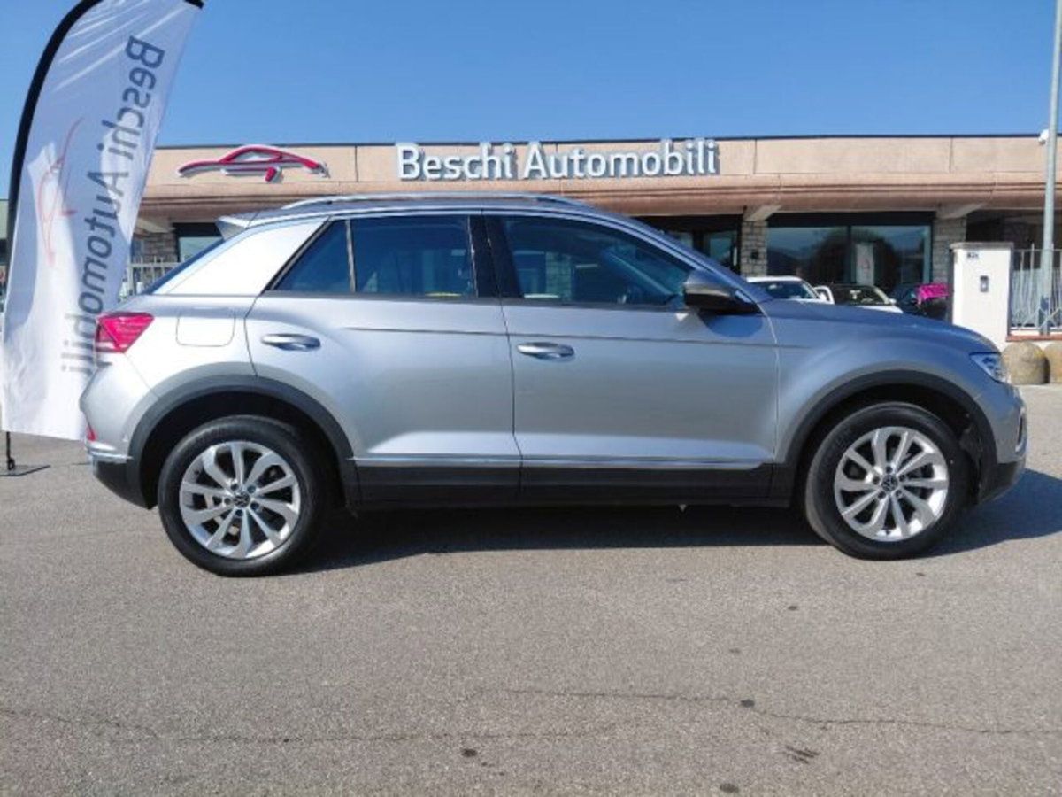Volkswagen T-Roc Cabrio 1.5 TSI ACT DSG Style (2)