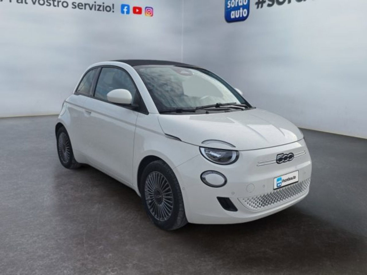 Fiat 500e Cabrio Icon Cabrio 23,65 kWh (3)