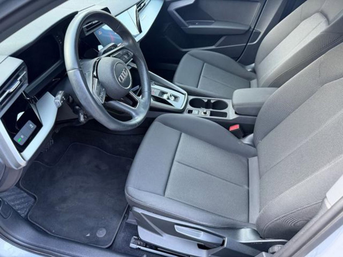 Audi A3 Sportback 30 TFSI S tronic Business (9)