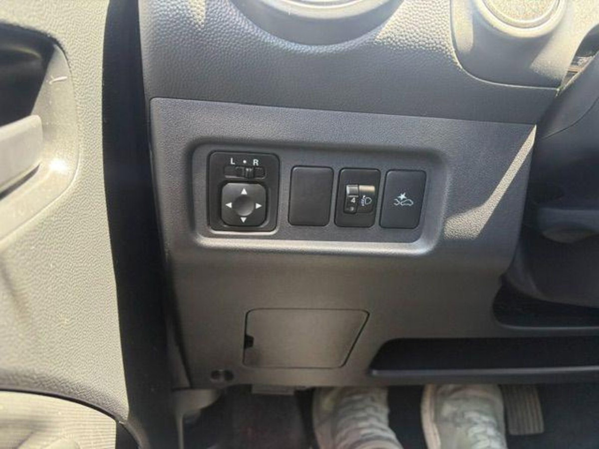 Mitsubishi Space Star 1.2 Invite Radio (18)