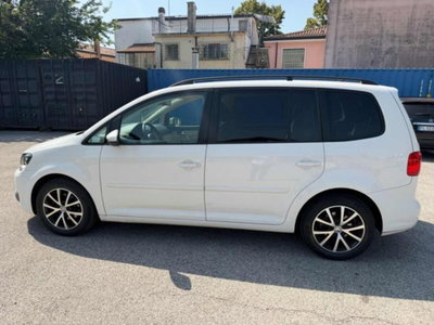 Volkswagen Touran 1.6 TDI DSG Comfortline (12)