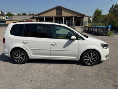 Volkswagen Touran 1.6 TDI DSG Comfortline (7)
