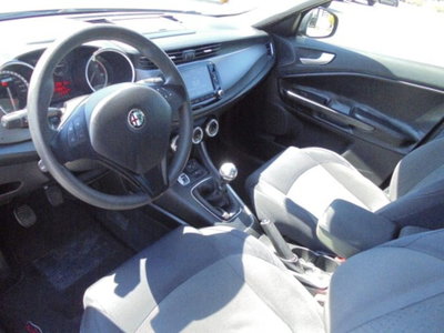 Alfa Romeo Giulietta 1.6 JTDm-2 Exclusive (20)