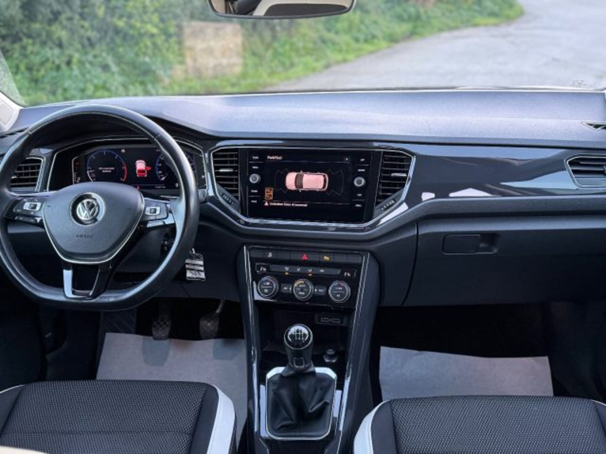 Volkswagen T-Roc 1.6 TDI SCR Advanced BlueMotion Technology (14)