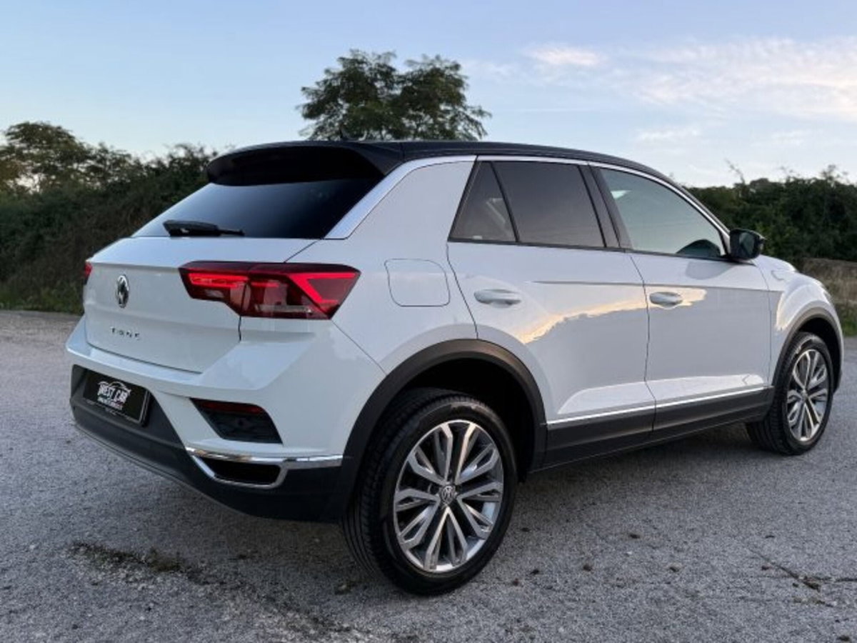 Volkswagen T-Roc 1.6 TDI SCR Advanced BlueMotion Technology (8)