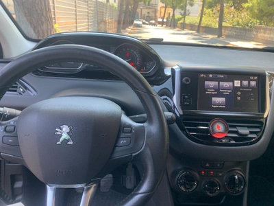 Peugeot 208 VTi 82 CV 5 porte Active (13)