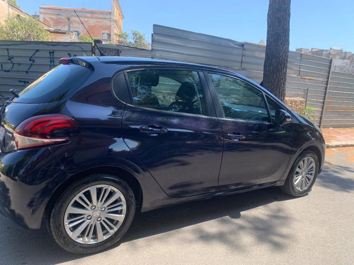 Peugeot 208 VTi 82 CV 5 porte Active (5)