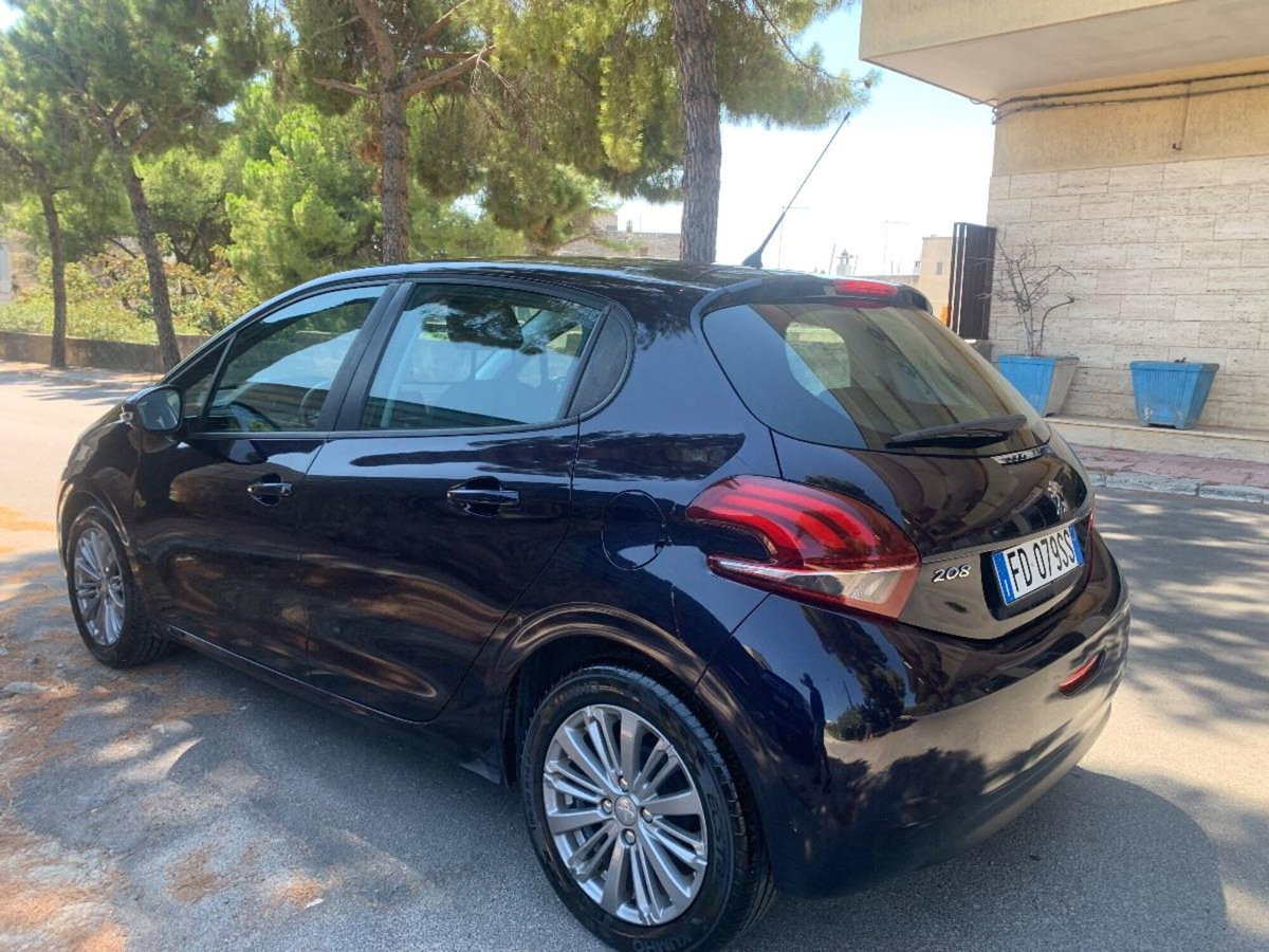 Peugeot 208 VTi 82 CV 5 porte Active (8)