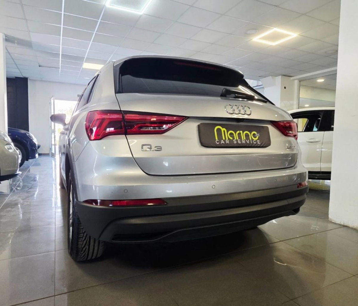 Audi Q3 35 TDI quattro S tronic Business (7)