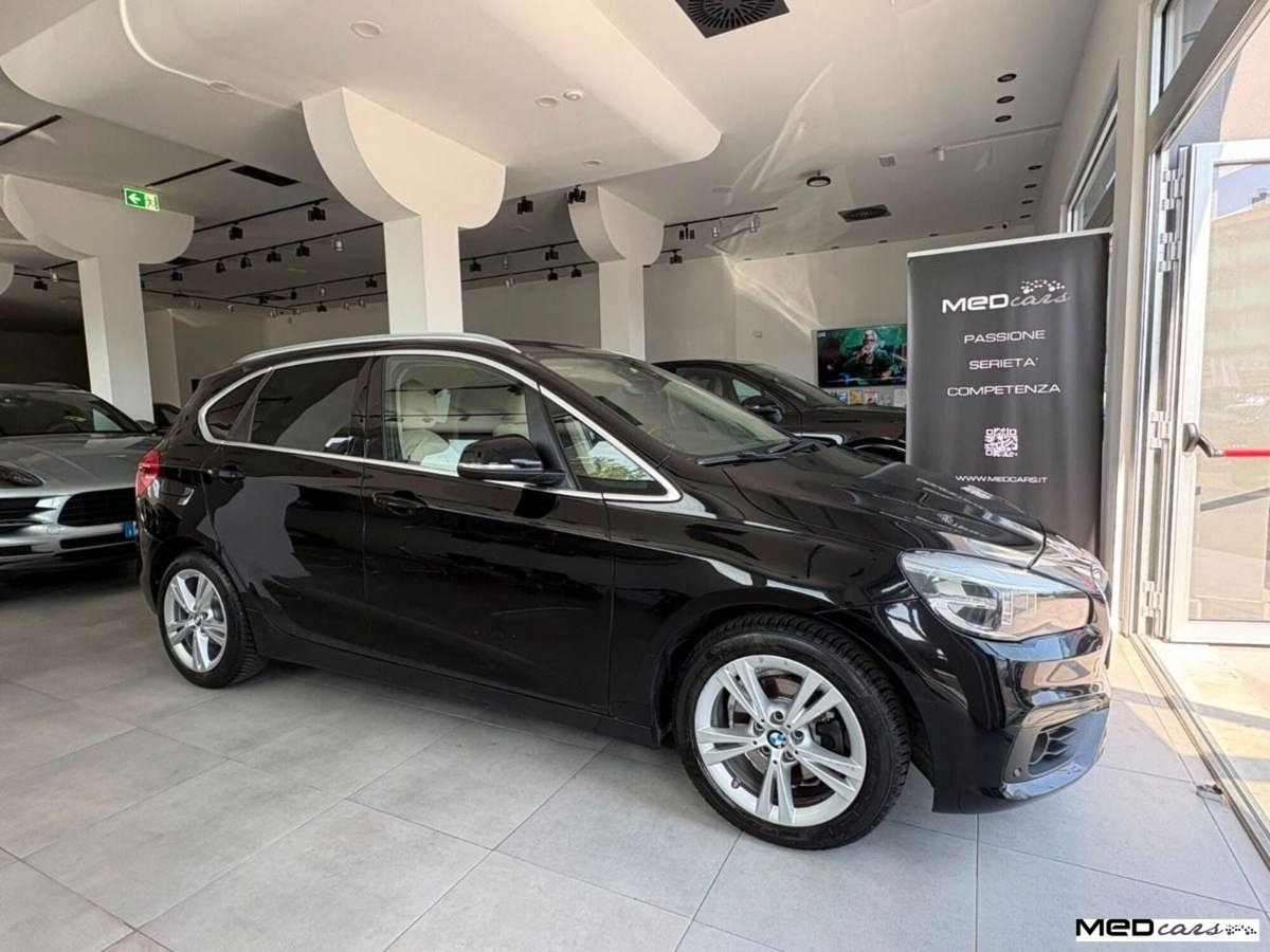 BMW Serie 2 Active Tourer 218d xDrive  Advantage (2)