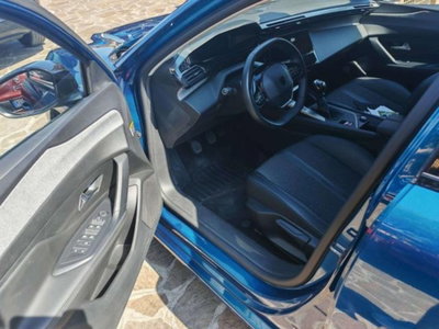 Peugeot 308 1.2 puretech t Allure s&s 130cv (15)