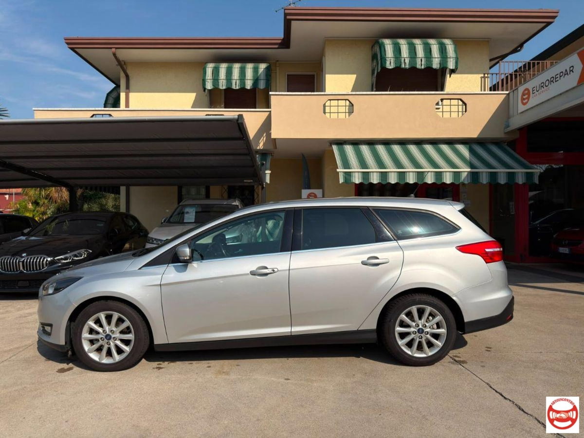 Ford Focus Station Wagon 1.5 TDCi 120 CV Start&Stop SW Titanium (2)
