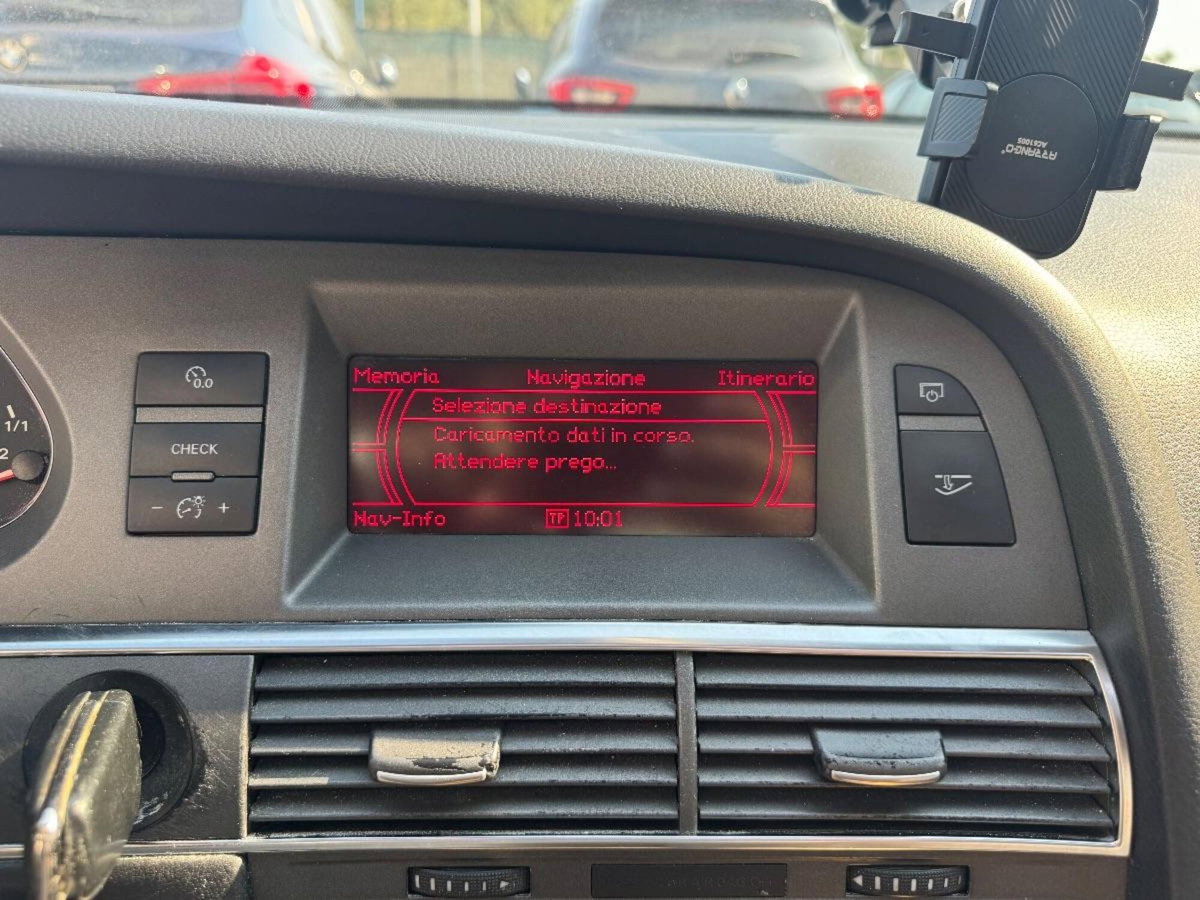 Audi A6 2.0 16V TDI (12)