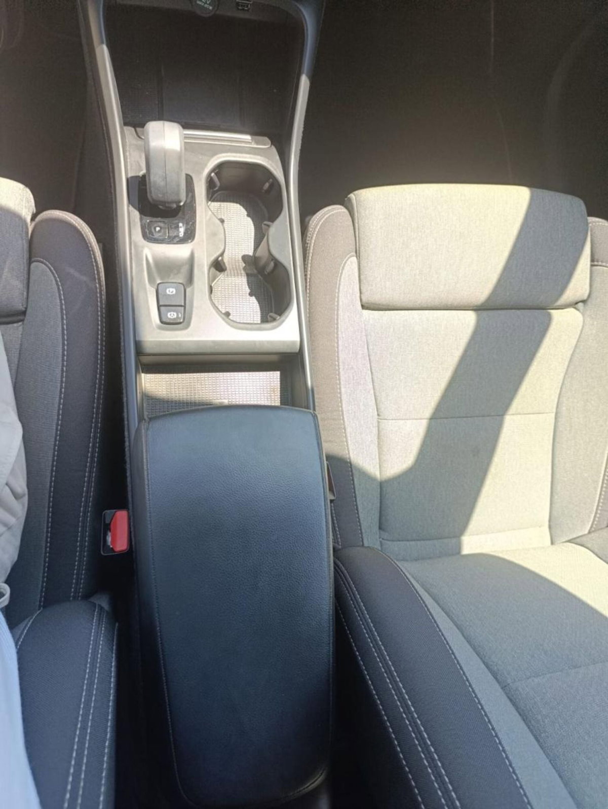 Volvo XC40 T4 Recharge Plug-in Hybrid automatico Core (17)