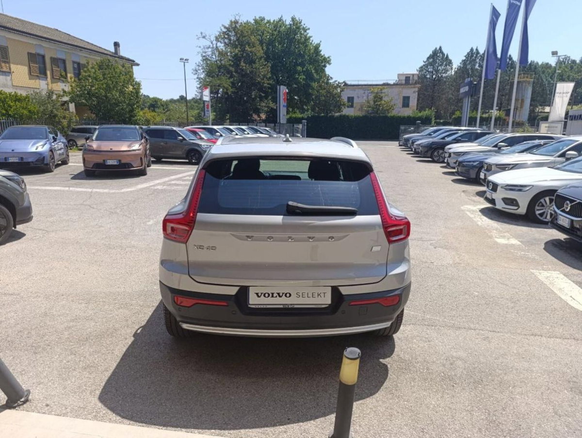 Volvo XC40 T4 Recharge Plug-in Hybrid automatico Core (4)