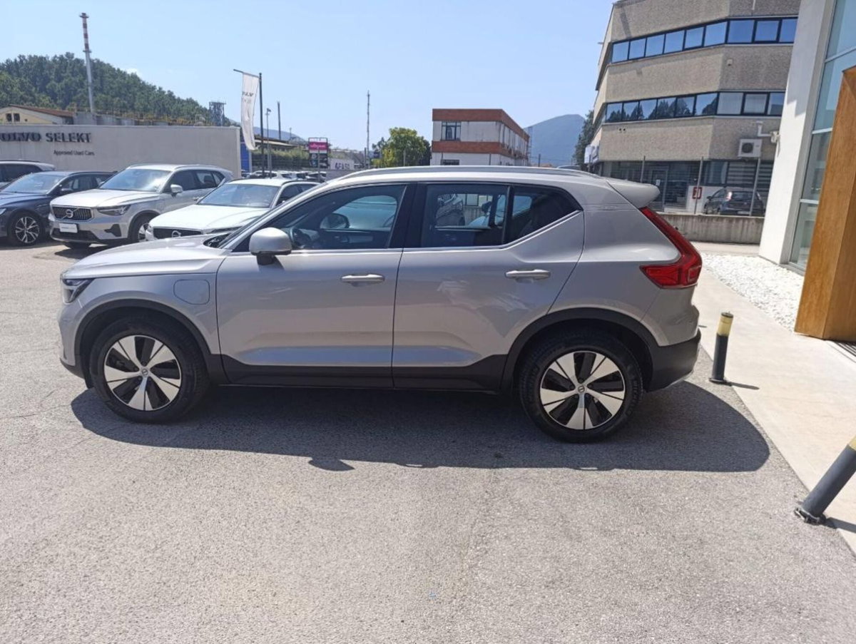 Volvo XC40 T4 Recharge Plug-in Hybrid automatico Core (6)