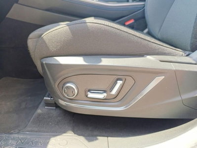 Lynk & Co 01 01 1.5 td phev (12)