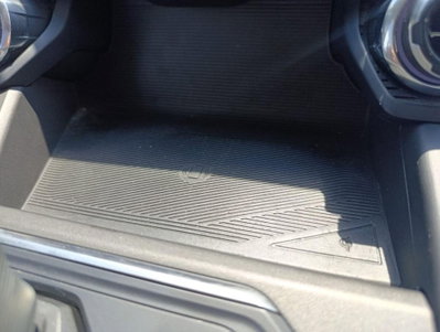 Lynk & Co 01 01 1.5 td phev (16)