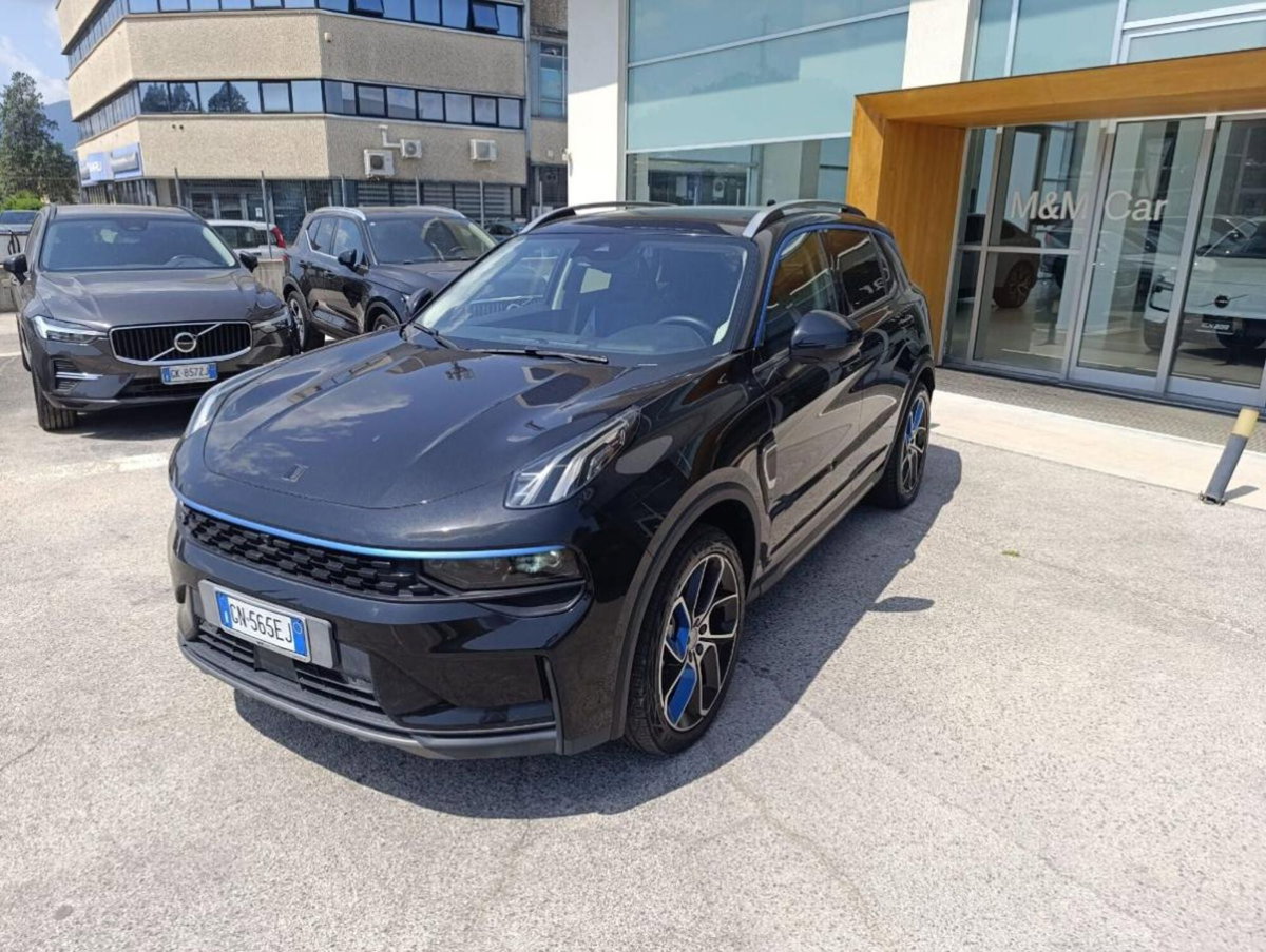 Lynk & Co 01 01 1.5 td phev (7)